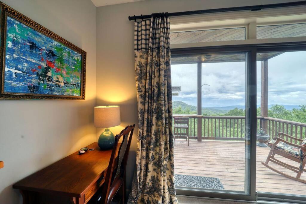 Bucket List Views Sugar Mountain Private Condo - 2Bed, 2Bath, Sleeps 6, Panoramic Views Of Mountains From Large Deck, Short Drive To Shopping, Restaurants, Cafes & Banner Elk Town 외부 사진