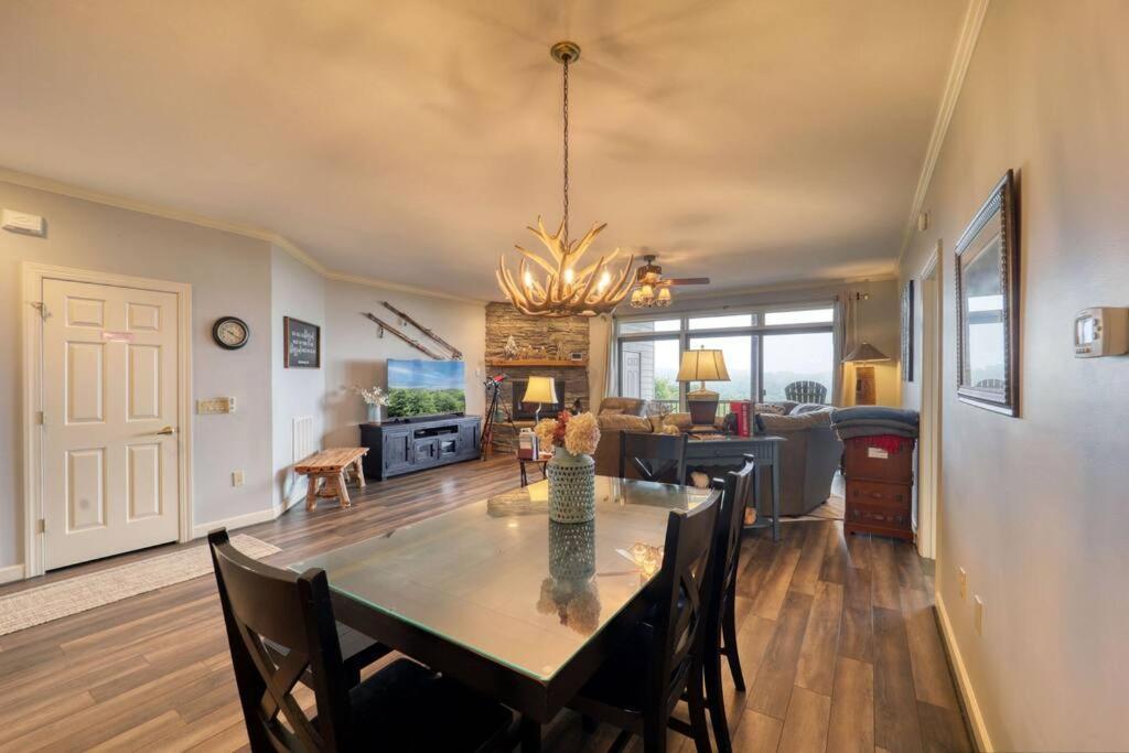 Bucket List Views Sugar Mountain Private Condo - 2Bed, 2Bath, Sleeps 6, Panoramic Views Of Mountains From Large Deck, Short Drive To Shopping, Restaurants, Cafes & Banner Elk Town 외부 사진
