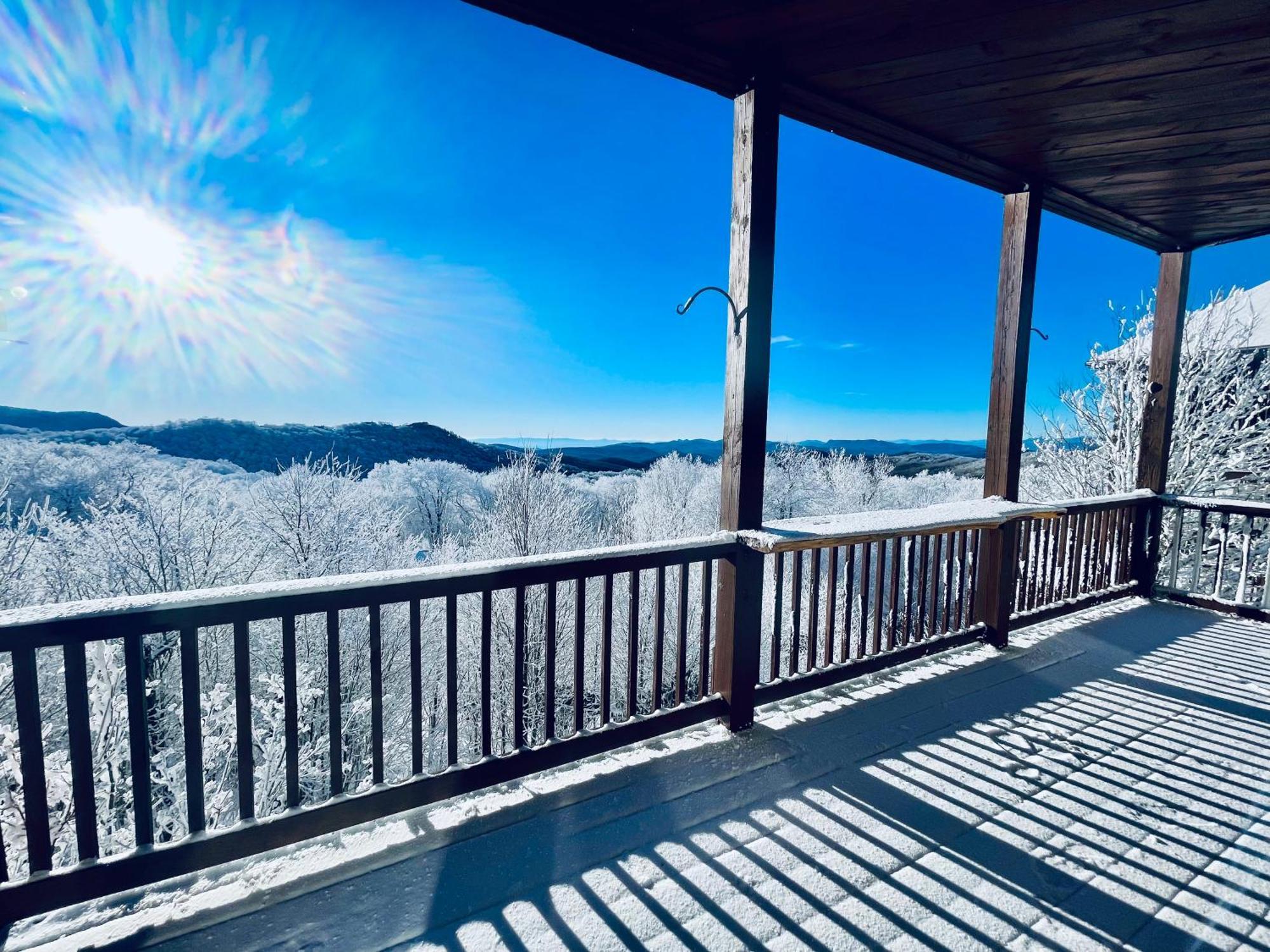 Bucket List Views Sugar Mountain Private Condo - 2Bed, 2Bath, Sleeps 6, Panoramic Views Of Mountains From Large Deck, Short Drive To Shopping, Restaurants, Cafes & Banner Elk Town 외부 사진