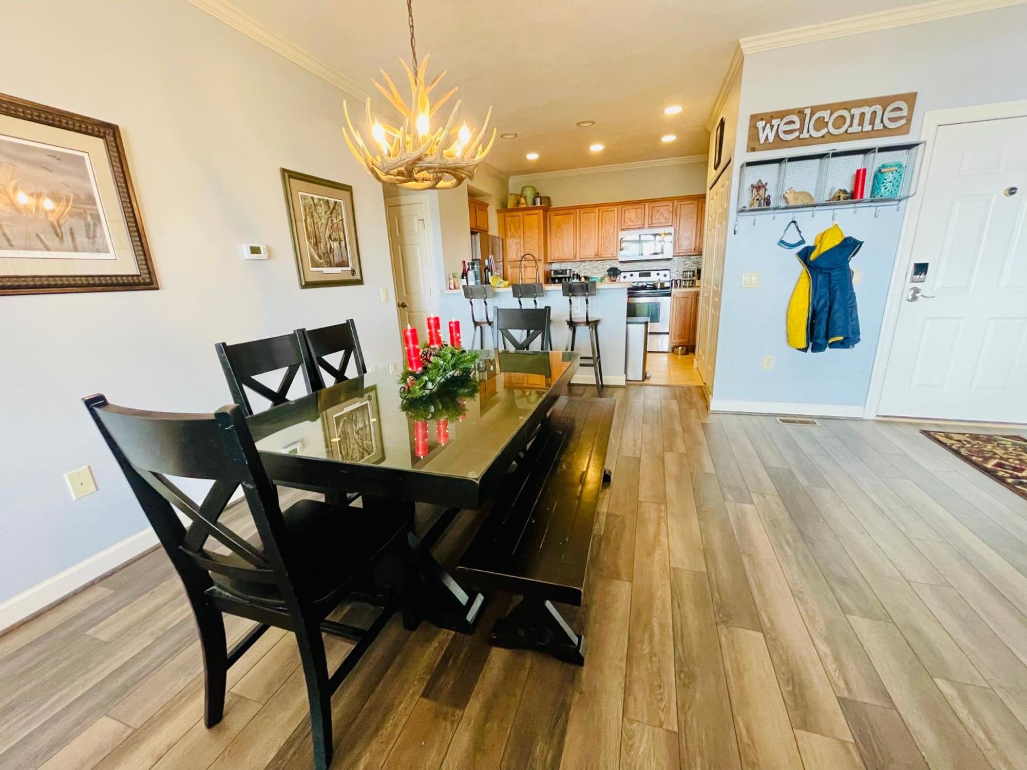Bucket List Views Sugar Mountain Private Condo - 2Bed, 2Bath, Sleeps 6, Panoramic Views Of Mountains From Large Deck, Short Drive To Shopping, Restaurants, Cafes & Banner Elk Town 외부 사진